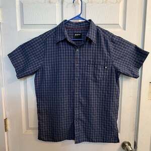 Marmot Men's Blue Plaid Short Sleeve Button-Up Shirt, Style Q62220 Size Large